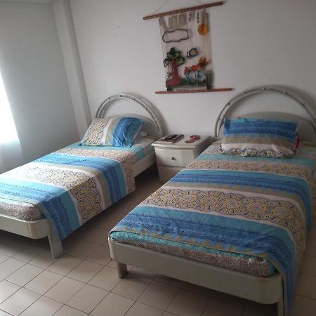 Bed and Breakfast El Rosal Кукута Экстерьер фото