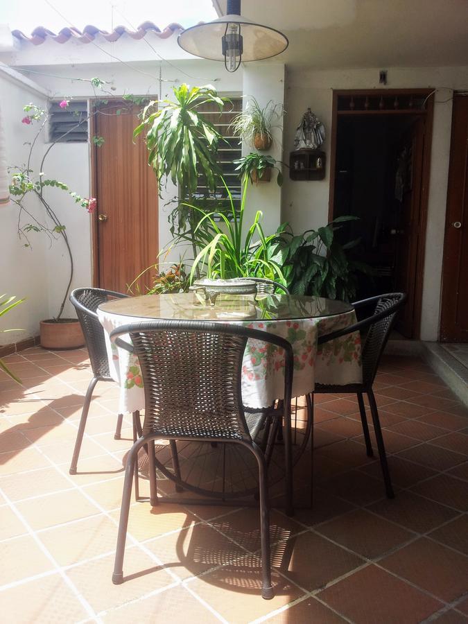 Bed and Breakfast El Rosal Кукута Экстерьер фото